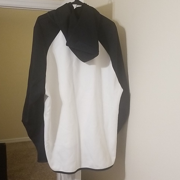 Nike Sportswear Tech Fleece Full-Zip Hoodie - Picture 2 of 2